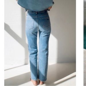 AYR “The Sugar” Jeans in Coconut Milk Size 27S